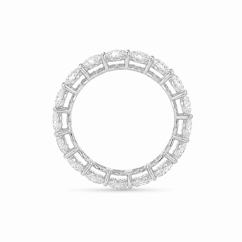 4 CTS Round Eternity Band in White gold, view 3